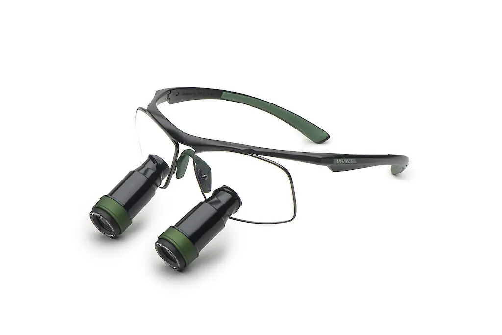 techne_black-green_prismatic.1024x0.webp