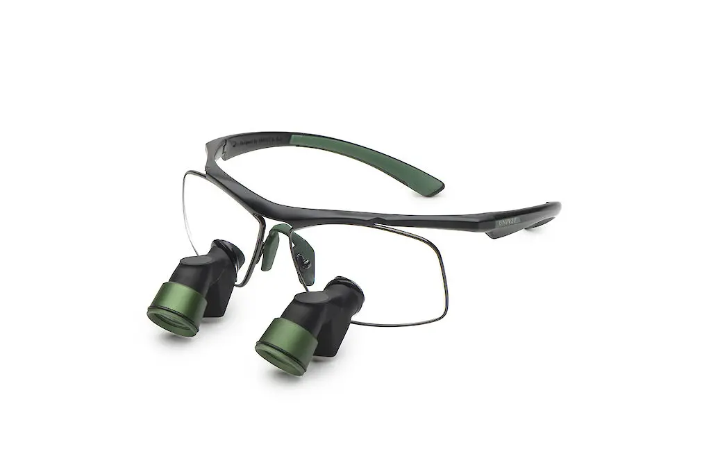 techne_black-green_ergo.1024x0.webp